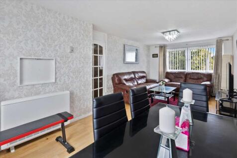 Lounge Dining (4)