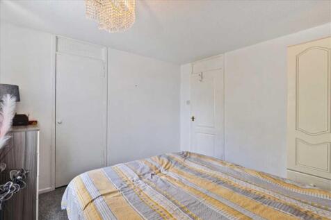 Bedroom Two (3)