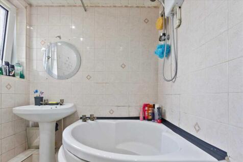 Bathroom (2)