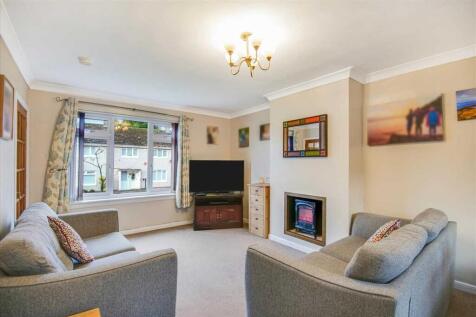 Lounge Area (2)