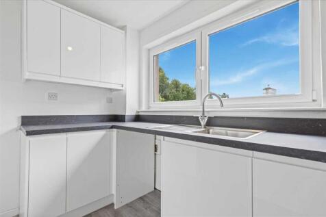 Kitchen (2)