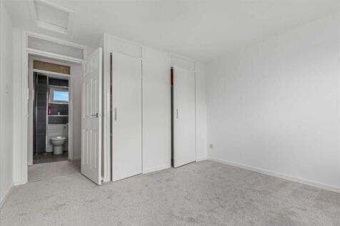 Bedroom (2)