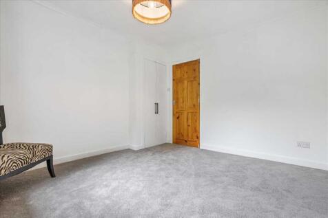 Bedroom One (2)