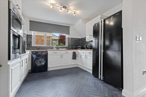 Kitchen (1)