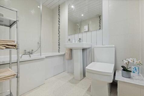 Bathroom (2)