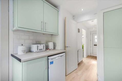 Kitchen (2)