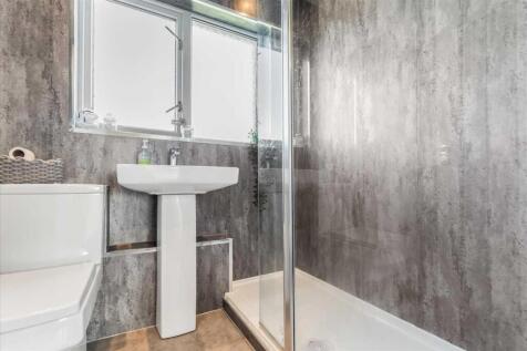 Shower Room (1)