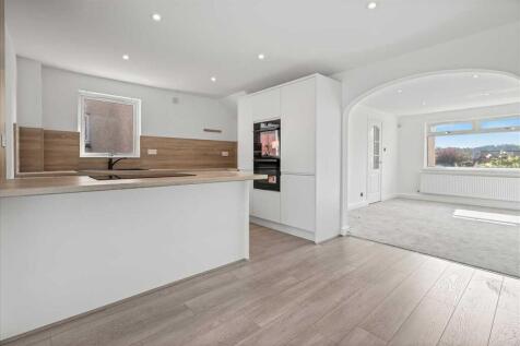 Dining Area (1)