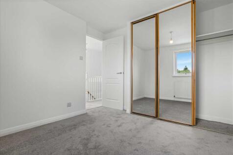 Bedroom Two (2)
