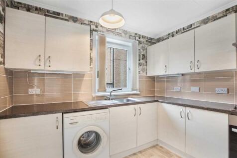 Kitchen (1)