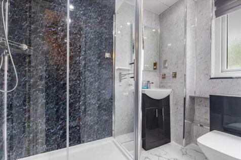Shower Room (1)