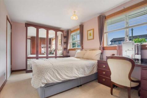 Bedroom One (1)
