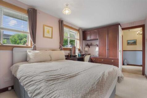 Bedroom One (2)