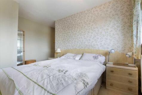Bedroom Two (2)