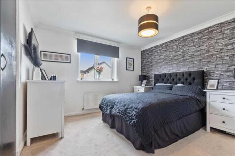 Bedroom One (1)
