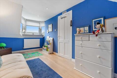 Bedroom Two (2)