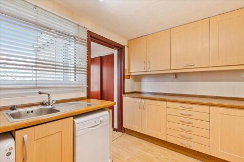 Kitchen (2)