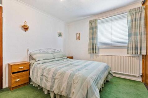 Bedroom One (3)