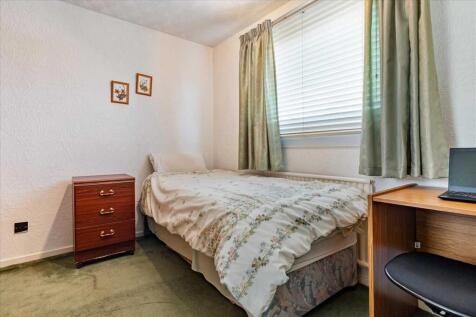 Bedroom Three (2)