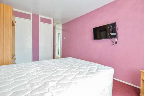 Bedroom (2)