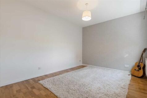 Bedroom Two (2)