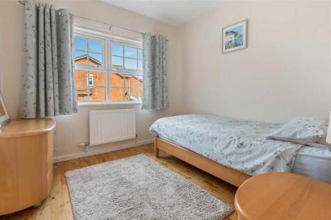 Bedroom Three (1)