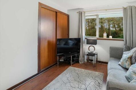 Bedroom Five (2)