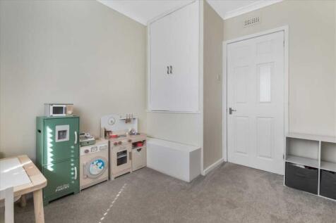 Bedroom Three (2)