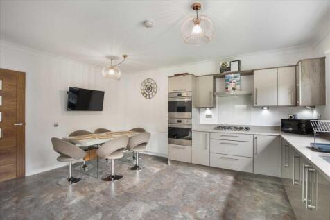 Kitchen Dining (3)