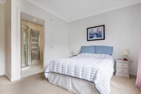 Bedroom One (2)