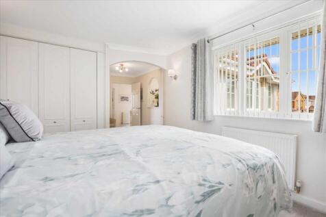 Bedroom One (3)