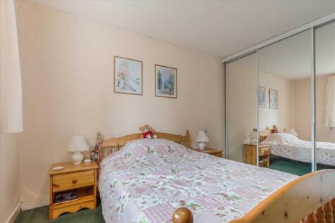 Bedroom Two (2)