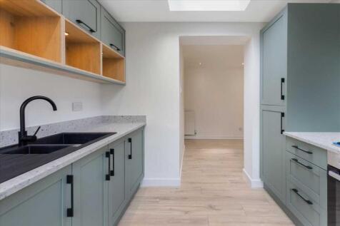 Kitchen (2)