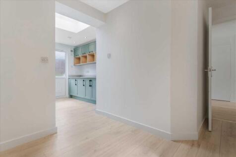 Dining Area (1)