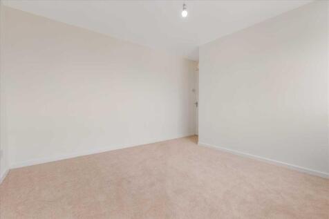 Bedroom Two (3)
