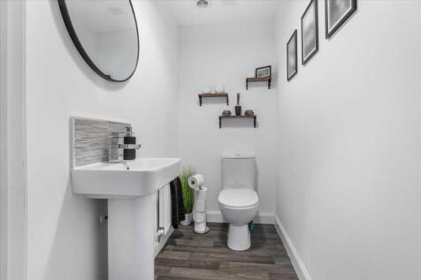Lower Level WC