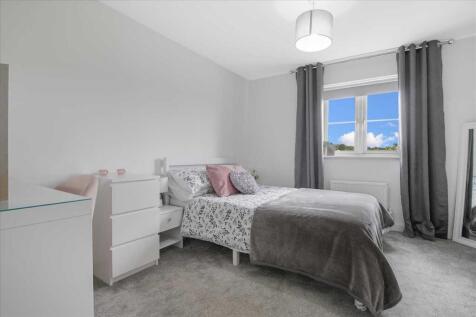 Bedroom Two (1)