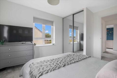 Bedroom Three (2)