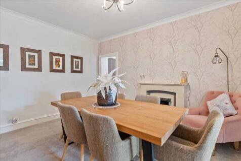 Dining Room (1)