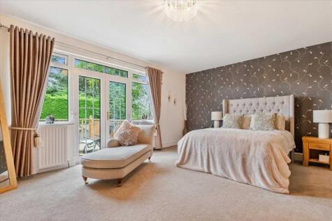 Bedroom One (1)