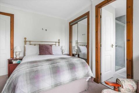 Bedroom One (3)