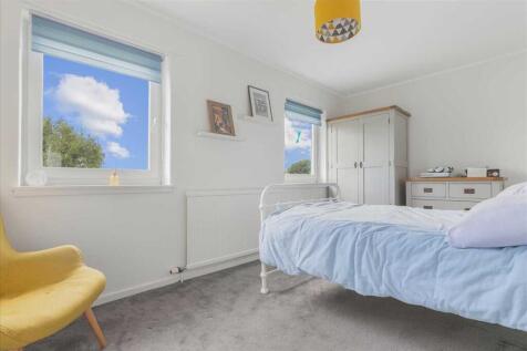 Bedroom One (1)