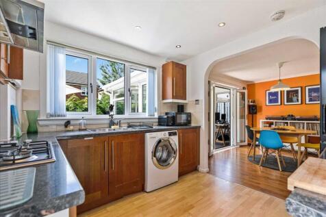Kitchen (2)