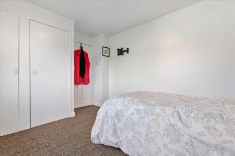Bedroom Two (2)