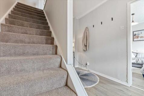 Entrance Hallway (1)