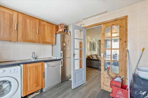 Kitchen (2)