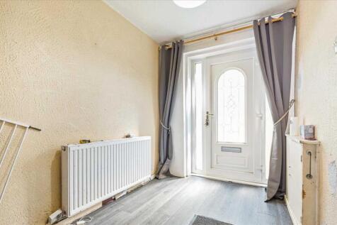 Entrance Hallway (2)