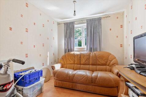 Bedroom Three (1)