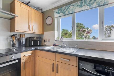 Kitchen (1)