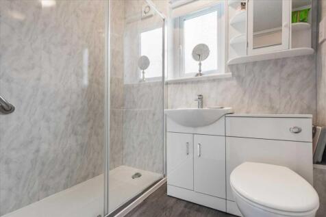 Shower Room (1)